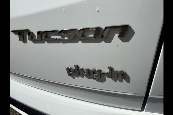 Hyundai Tucson 1.6 T-GDI PHEV N Line Sky 4WD, panoramadak, 360 camera, lederen sportinterieur, afn.trekhaak, vol opties! 1 e eigen