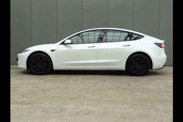 Tesla Model 3 RWD HIGHLAND * LEER * VENTILATIE * SFEER * 19 INCH !!
