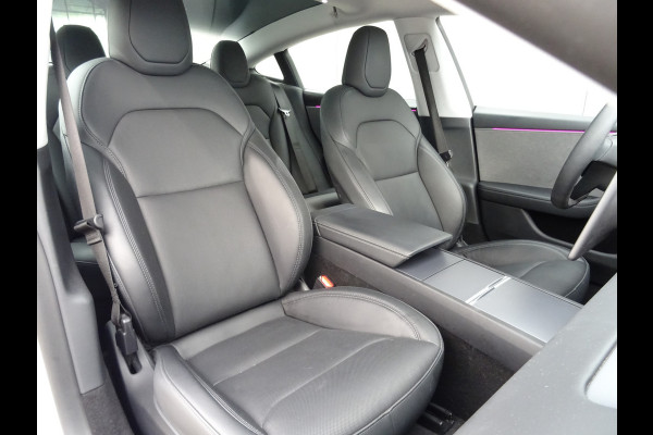 Tesla Model 3 RWD HIGHLAND * LEER * VENTILATIE * SFEER * 19 INCH !!