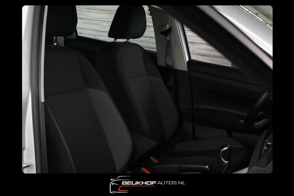 Volkswagen Polo 1.0 TSI Business Virtual Dash Adapt Cruise