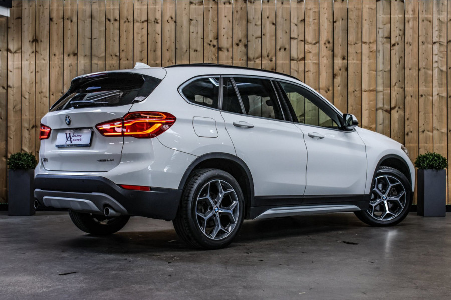 BMW X1 SDrive18d High Executive *Pano*Camera*Leder*Led*