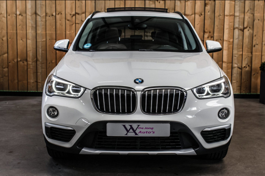 BMW X1 SDrive18d High Executive *Pano*Camera*Leder*Led*