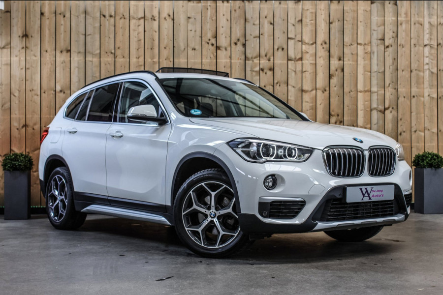 BMW X1 SDrive18d High Executive *Pano*Camera*Leder*Led*