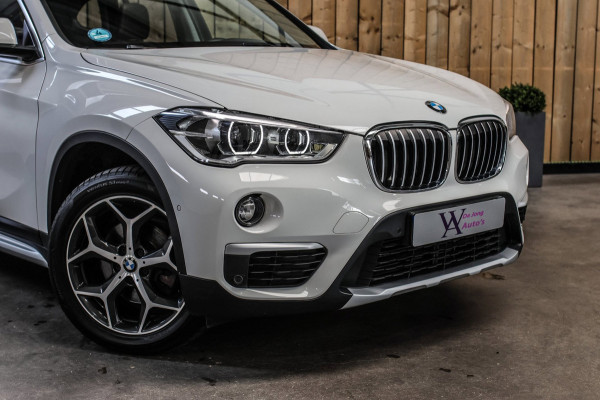BMW X1 SDrive18d High Executive *Pano*Camera*Leder*Led*