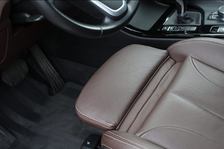 BMW X1 SDrive18d High Executive *Pano*Camera*Leder*Led*