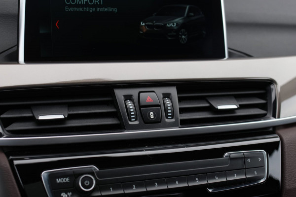 BMW X1 SDrive18d High Executive *Pano*Camera*Leder*Led*