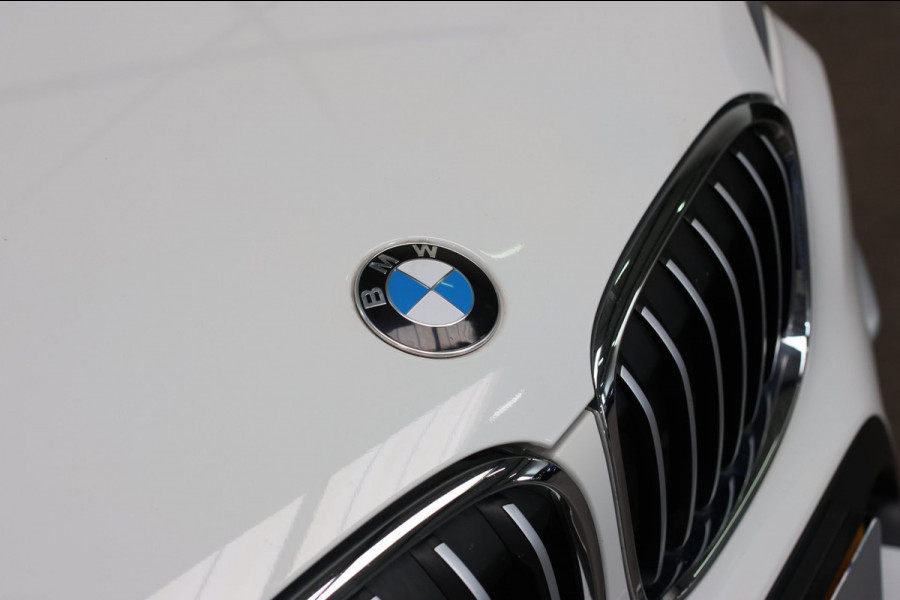 BMW X1 SDrive18d High Executive *Pano*Camera*Leder*Led*