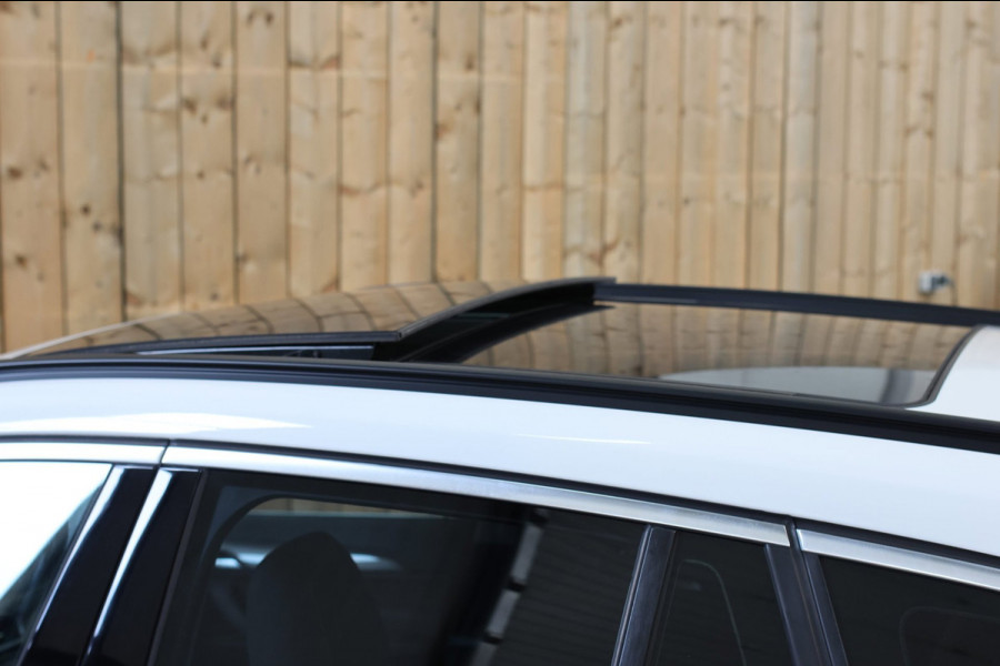 BMW X1 SDrive18d High Executive *Pano*Camera*Leder*Led*