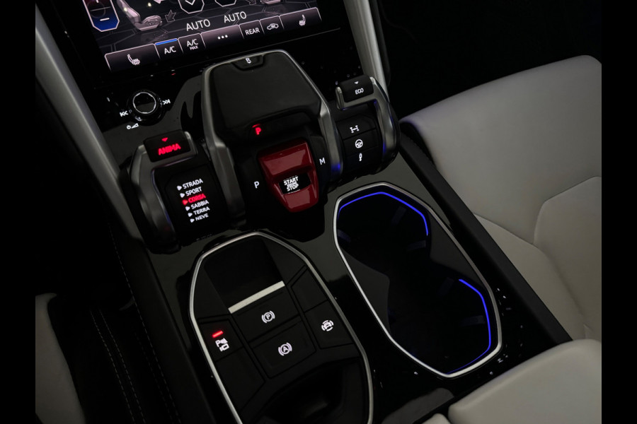 Lamborghini Urus 4.0 V8 Mansory Pano|Carbon|B&O 3D|HuD|Memory|360
