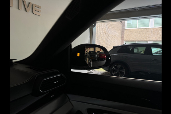 Lamborghini Urus 4.0 V8 Mansory Pano|Carbon|B&O 3D|HuD|Memory|360