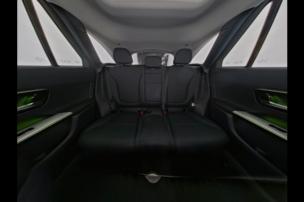 Mercedes-Benz GLC 300 e 4MATIC Plug-In Hybride Trekhaak | Panorama Schuif-Kanteldak | Parkeerpakket met achteruitcamera | Distronic | Ledkolampen | Advanced Soundsystem. Inclusief 24 maanden Mercedes-Benz Certified garantie voor Europa.