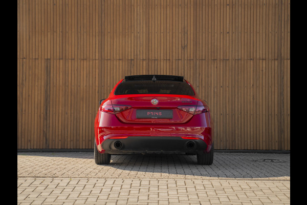Alfa Romeo Giulia 2.2 Sprint | Panoramadak | Veloce stoelen | Carplay | Adapt. cruise