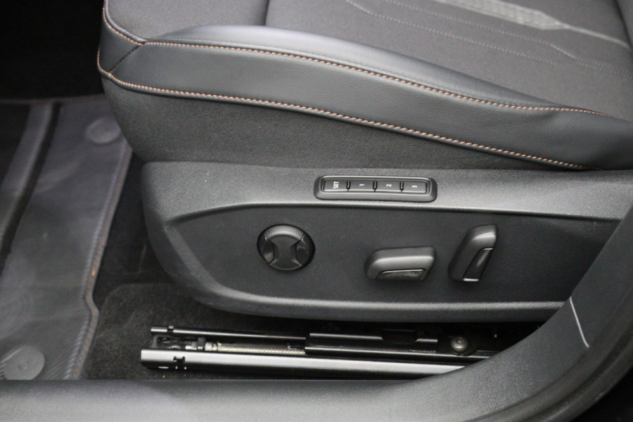 CUPRA Leon 245 PK 1.4 e-Hybrid VZ Copper Edition PHEV, Panoramadak, Memory, Adap. Cruise Control