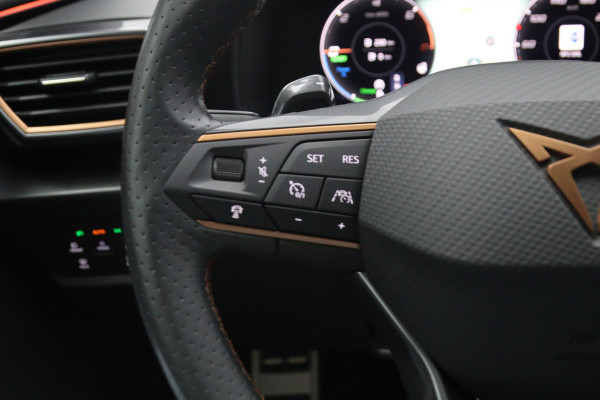 CUPRA Leon 245 PK 1.4 e-Hybrid VZ Copper Edition PHEV, Panoramadak, Memory, Adap. Cruise Control