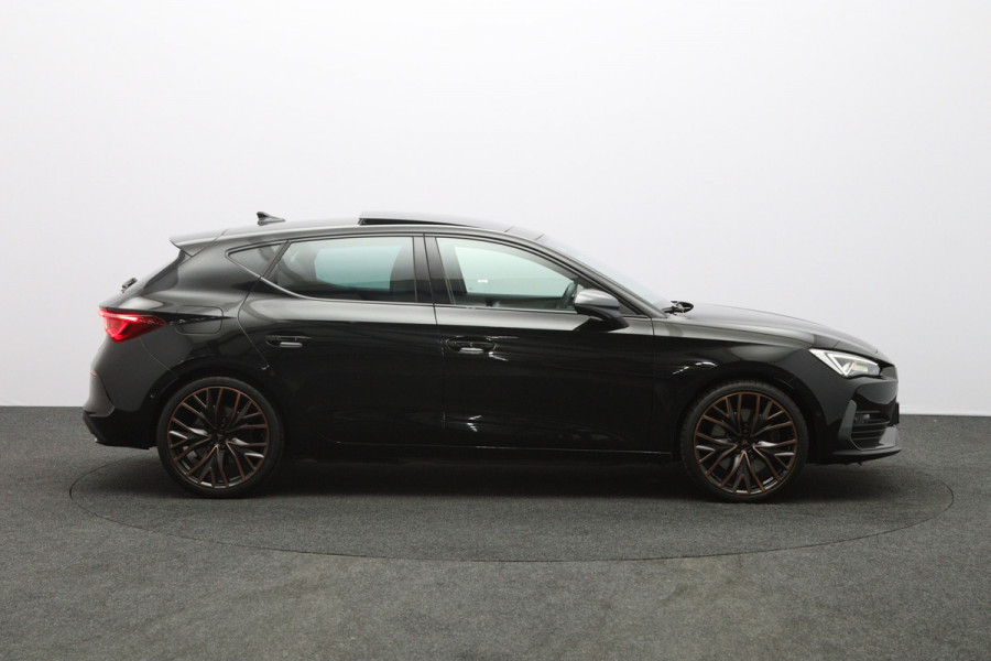 CUPRA Leon 245 PK 1.4 e-Hybrid VZ Copper Edition PHEV, Panoramadak, Memory, Adap. Cruise Control