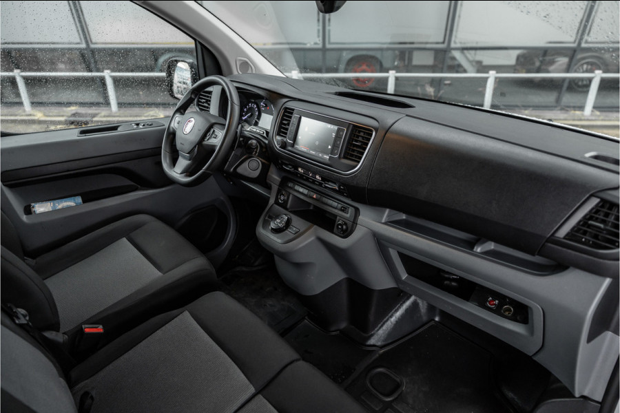 Fiat Scudo 2.0 MultiJet 145 PK L2H1 | Sortimo | CarPlay | Camera | Navigatie | Trekhaak | Standkachel | Grip control | F1 Flippers | DAB | Cruise control | Keyless start | DAB | Nieuwe APK | Dealer onderhouden