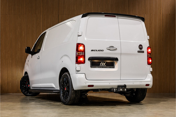 Fiat Scudo 2.0 MultiJet 145 PK L2H1 | Sortimo | CarPlay | Camera | Navigatie | Trekhaak | Standkachel | Grip control | F1 Flippers | DAB | Cruise control | Keyless start | DAB | Nieuwe APK | Dealer onderhouden