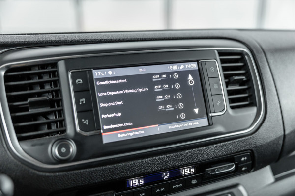 Fiat Scudo 2.0 MultiJet 145 PK L2H1 | Sortimo | CarPlay | Camera | Navigatie | Trekhaak | Standkachel | Grip control | F1 Flippers | DAB | Cruise control | Keyless start | DAB | Nieuwe APK | Dealer onderhouden