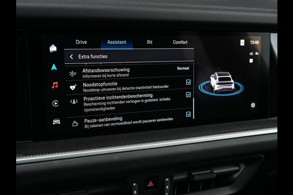 Porsche Cayenne Coupé 3.0 E-Hybrid Sport Design | NL-Auto | Sportuitlaat | Panoramadak | 18 Wegs Memory Seats | 4-Wiel Besturing | 360 Camera | Adaptive Cruise | Stoelverwarming + Ventilatie | Bose | Luchtvering | Sport Chrono | Interieurpakket Carbon | Soft Close |