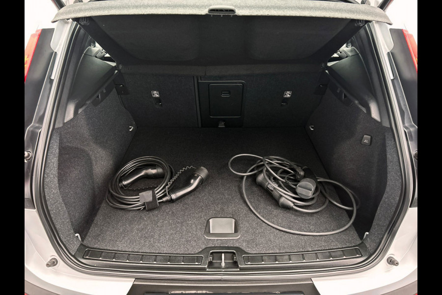 Volvo XC40 1.5 T4 Recharge 262 PK | Apple/Carplay | Elek.Kofferklep | Camera