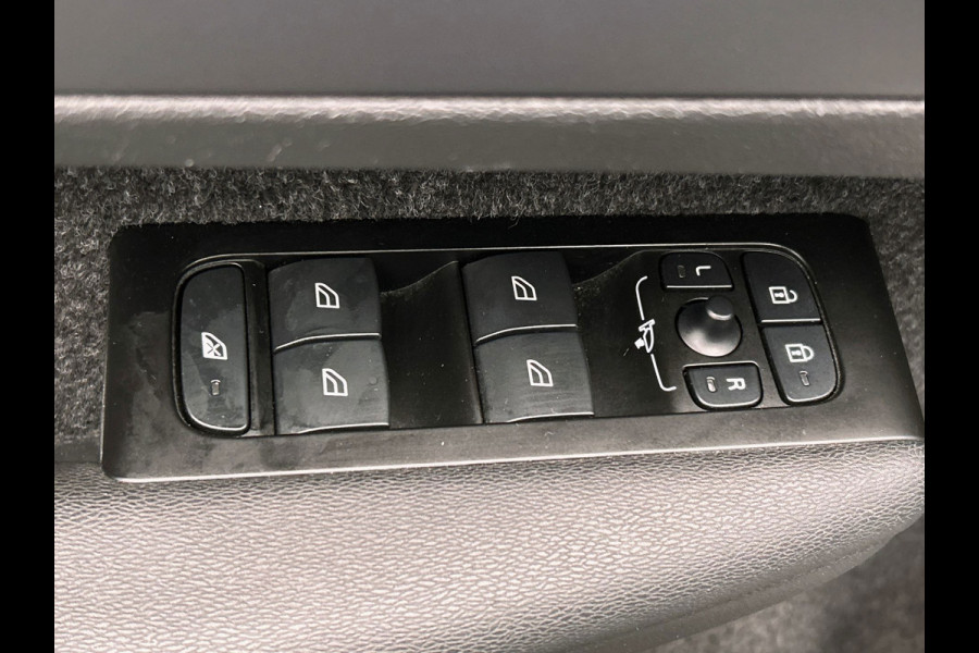 Volvo XC40 1.5 T4 Recharge 262 PK | Apple/Carplay | Elek.Kofferklep | Camera