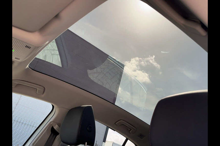 Škoda ENYAQ Coupé iV 80 Business Edition Plus 204pk | Business Upgrade pakket | Panoramadak | Leder-pakket |  Apple Carplay/Android Auto | Cruise control adaptief | Dodehoek detectie |  Matrix LED koplampen | Navigatiesysteem full map | Voorstoelen verwarmd