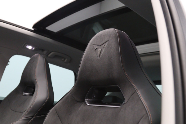 CUPRA Ateca 1.5 TSI 150 PK Automaat Business, Panoramadak, Kuipstoelen, 360 Camera, Adap. Cruise Control