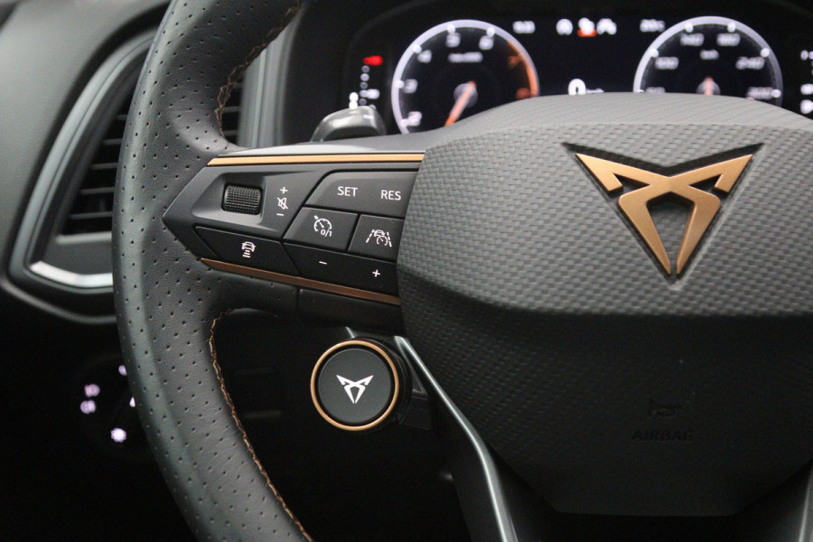 CUPRA Ateca 1.5 TSI 150 PK Automaat Business, Panoramadak, Kuipstoelen, 360 Camera, Adap. Cruise Control