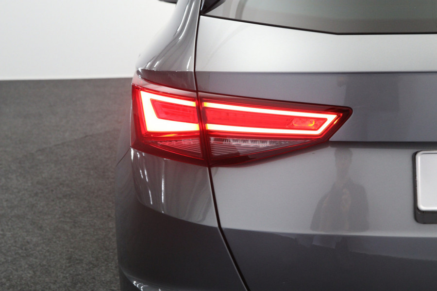 CUPRA Ateca 1.5 TSI 150 PK Automaat Business, Panoramadak, Kuipstoelen, 360 Camera, Adap. Cruise Control
