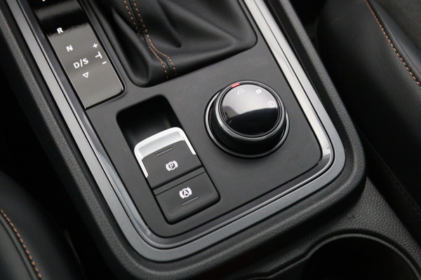 CUPRA Ateca 1.5 TSI 150 PK Automaat Business, Panoramadak, Kuipstoelen, 360 Camera, Adap. Cruise Control