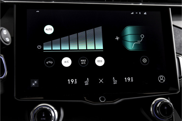 Lynk & Co 01 1.5 PHEV 261PK MY22 | Black Pakket | 360 Camera  | 7.4 kWh Boordlader | S/K-panodak | Adapt. Cruise | Memory | Elek. klep | LM 20" | 5687