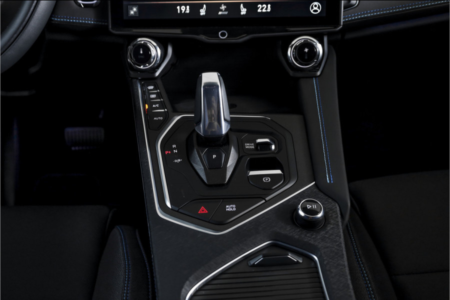 Lynk & Co 01 1.5 PHEV 261PK MY23 | Donkere hemel | 360 Camera | 7.4 kWh Boordlader | S/K-panodak | Adapt. Cruise | Memory | Elek. klep | LM 20" | 4164