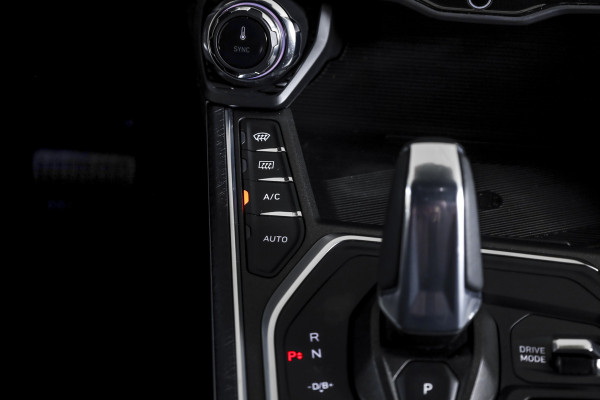 Lynk & Co 01 1.5 PHEV 261PK MY23 | Donkere hemel | 360 Camera | 7.4 kWh Boordlader | S/K-panodak | Adapt. Cruise | Memory | Elek. klep | LM 20" | 4164