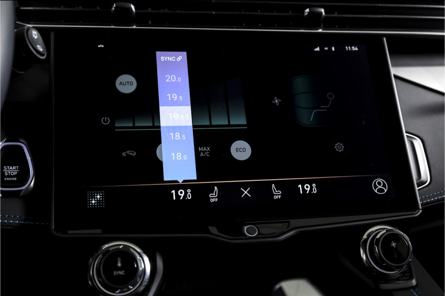 Lynk & Co 01 1.5 PHEV 261PK MY23 | Donkere hemel | 360 Camera | 7.4 kWh Boordlader | S/K-panodak | Adapt. Cruise | Memory | Elek. klep | LM 20" | 4164
