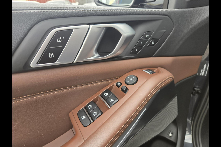 BMW X5 xDrive45e High Executive | M-Pakket| Individual Stoelen| Dealer onderhouden| SOH 88%|