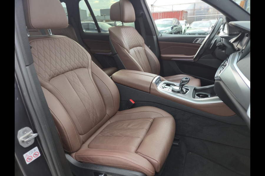 BMW X5 xDrive45e High Executive | M-Pakket| Individual Stoelen| Dealer onderhouden| SOH 88%|