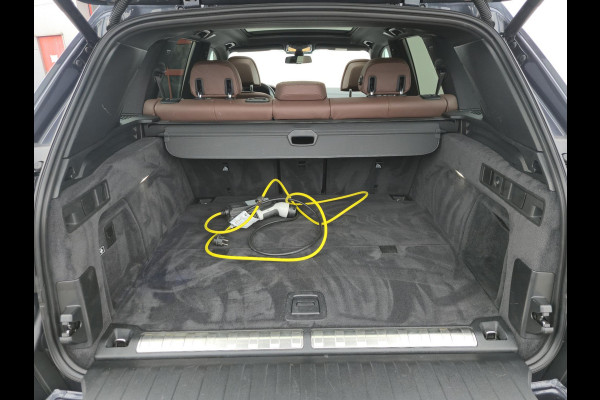 BMW X5 xDrive45e High Executive | M-Pakket| Individual Stoelen| Dealer onderhouden| SOH 88%|