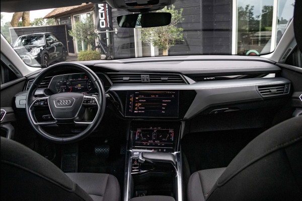 Audi e-tron E-tron 50 quattro Launch edition 71 kWh Soh 84% I Trekhaak I Climate I Cruise I Stoelgeheugen I Luchtvering