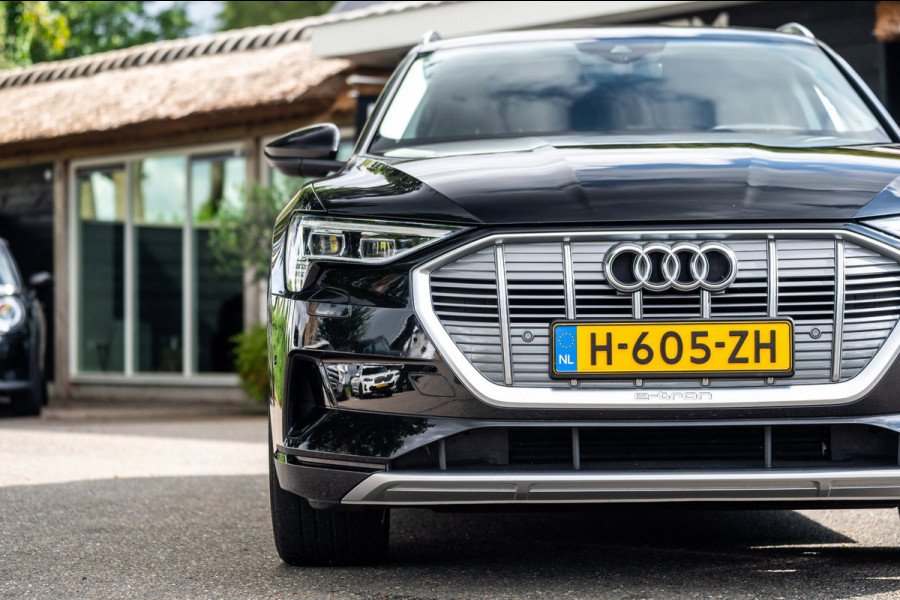 Audi e-tron E-tron 50 quattro Launch edition 71 kWh Soh 84% I Trekhaak I Climate I Cruise I Stoelgeheugen I Luchtvering