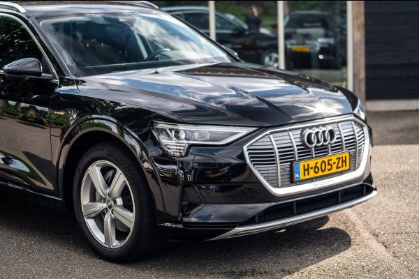 Audi e-tron E-tron 50 quattro Launch edition 71 kWh Soh 84% I Trekhaak I Climate I Cruise I Stoelgeheugen I Luchtvering