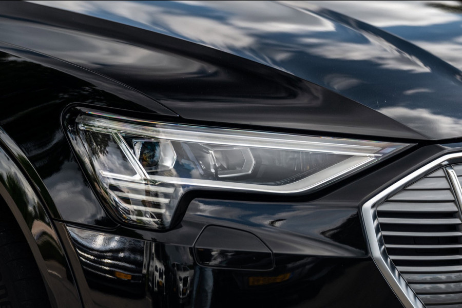 Audi e-tron E-tron 50 quattro Launch edition 71 kWh Soh 84% I Trekhaak I Climate I Cruise I Stoelgeheugen I Luchtvering