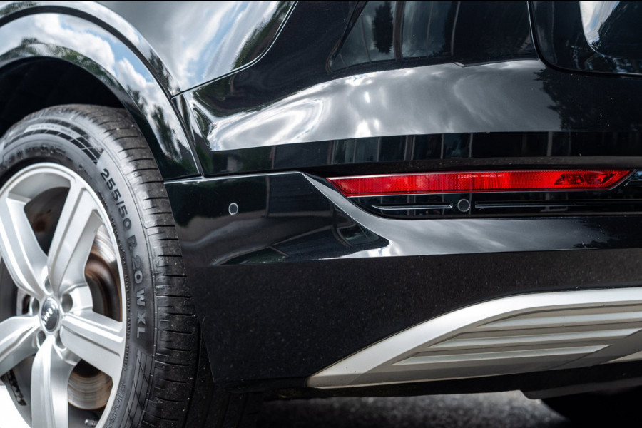 Audi e-tron E-tron 50 quattro Launch edition 71 kWh Soh 84% I Trekhaak I Climate I Cruise I Stoelgeheugen I Luchtvering