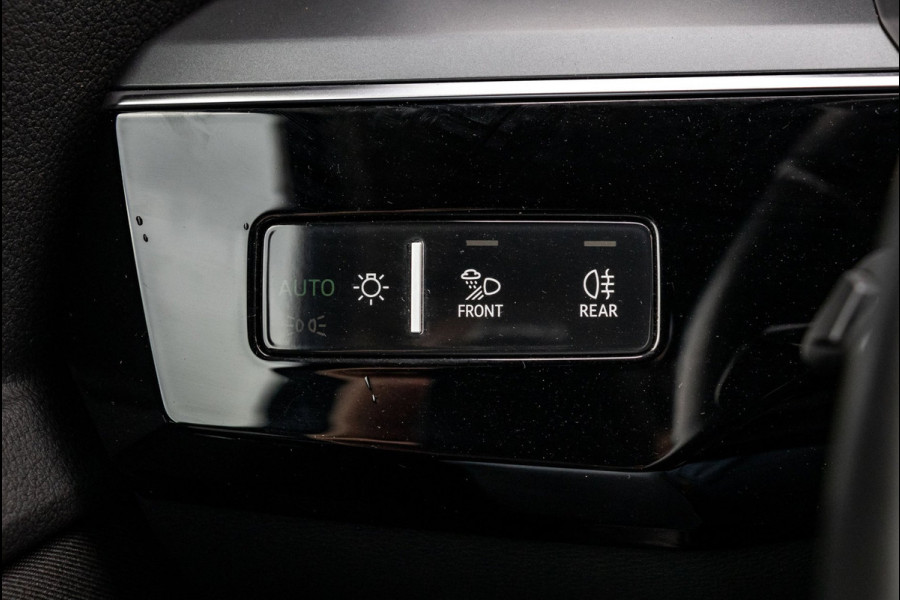 Audi e-tron E-tron 50 quattro Launch edition 71 kWh Soh 84% I Trekhaak I Climate I Cruise I Stoelgeheugen I Luchtvering