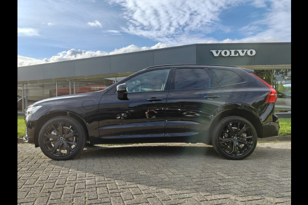Volvo XC60 T6 AWD 350PK Plug-in hybrid Plus Black Edition | BLIS | H&K | 360 Camera | Pano | Luchtvering | Keyless |