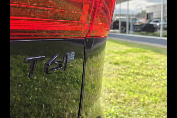 Volvo XC60 T6 AWD 350PK Plug-in hybrid Plus Black Edition | BLIS | H&K | 360 Camera | Pano | Luchtvering | Keyless |