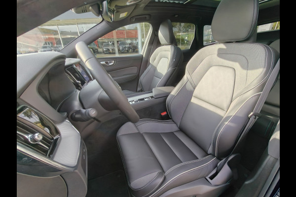 Volvo XC60 T6 AWD 350PK Plug-in hybrid Plus Black Edition | BLIS | H&K | 360 Camera | Pano | Luchtvering | Keyless |