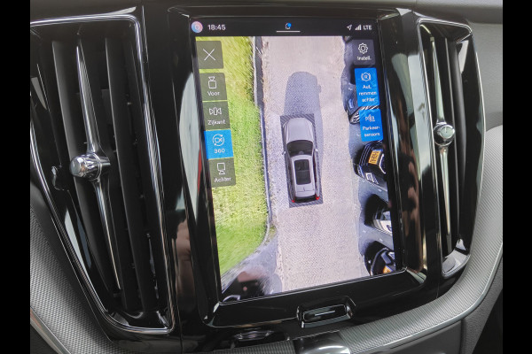 Volvo XC60 T6 AWD 350PK Plug-in hybrid Plus Black Edition | BLIS | H&K | 360 Camera | Pano | Luchtvering | Keyless |