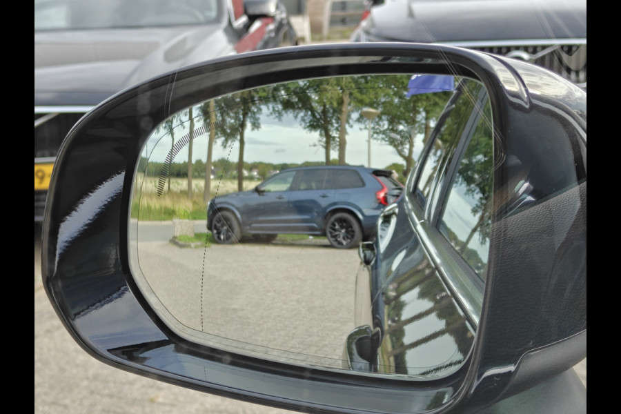 Volvo XC60 T6 AWD 350PK Plug-in Hybrid Plus Bright | BLIS | Keyless | ACC | PDC V+A | 360 Camera | H&K | Pano |