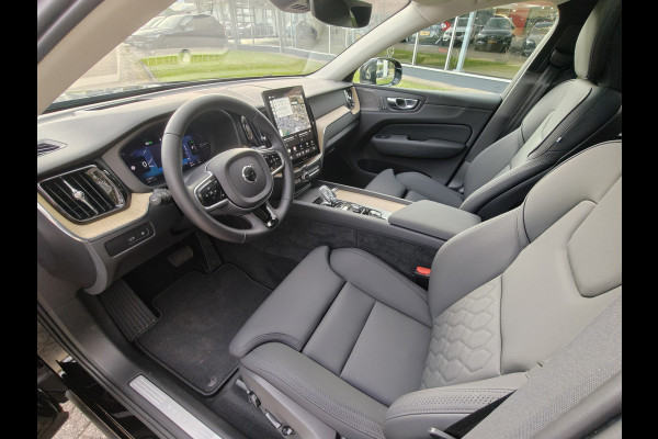Volvo XC60 T6 AWD 350PK Plug-in Hybrid Plus Bright | BLIS | Keyless | ACC | PDC V+A | 360 Camera | H&K | Pano |