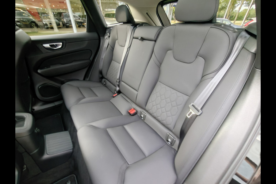 Volvo XC60 T6 AWD 350PK Plug-in Hybrid Plus Bright | BLIS | Keyless | ACC | PDC V+A | 360 Camera | H&K | Pano |